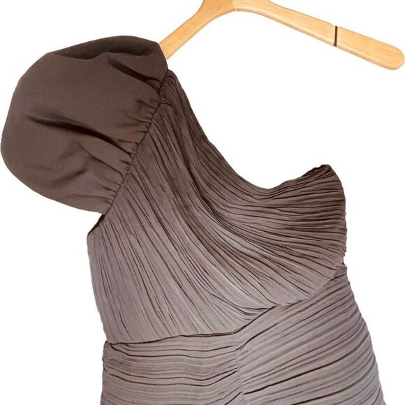 Express | One Puff Shoulder Ruched Ruffle Mini Dress Size M | NWT - Picture 12 of 13